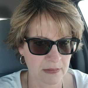 Meet your Posher, Lexie